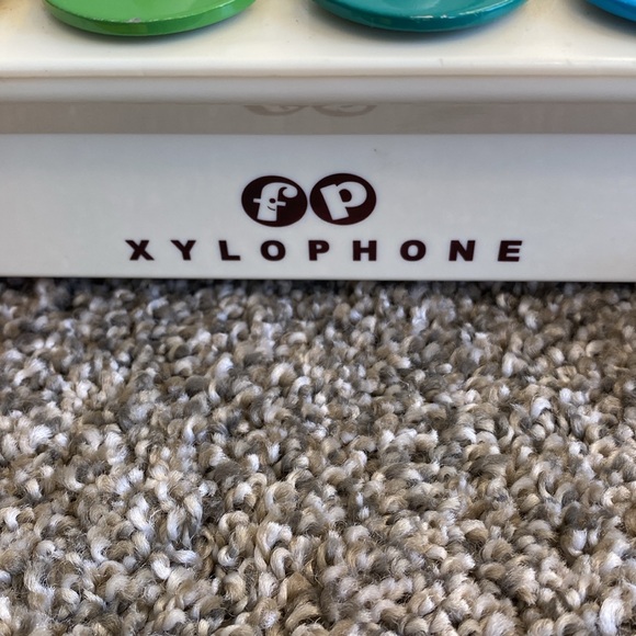 Fisher Price Classics Xylophone 11 Inch Vintage from before 2000 Pull Roll - Picture 6 of 7